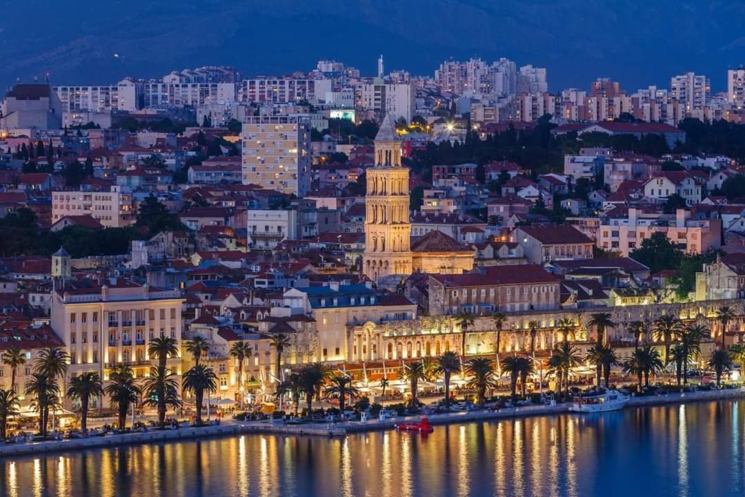 Apartments Lux Lariva, Center Of Split Exterior foto